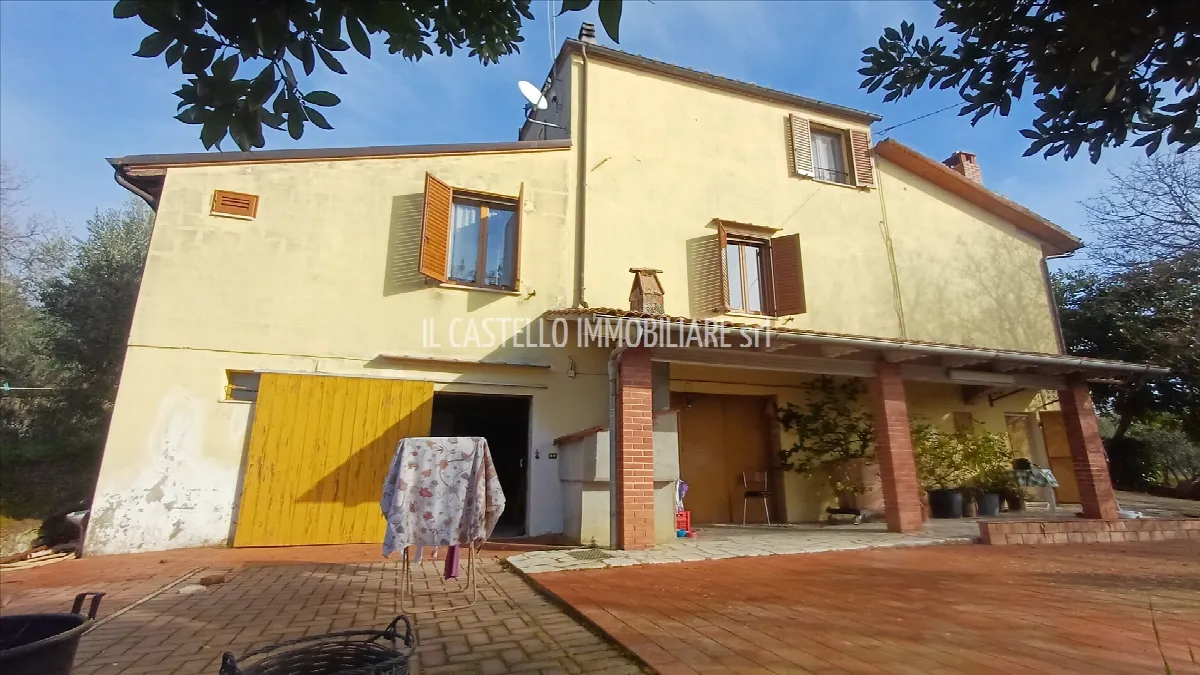Rustico/Casale in vendita a Trequanda - foto 2