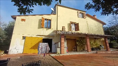 Rustico/Casale in vendita a Trequanda - foto 2