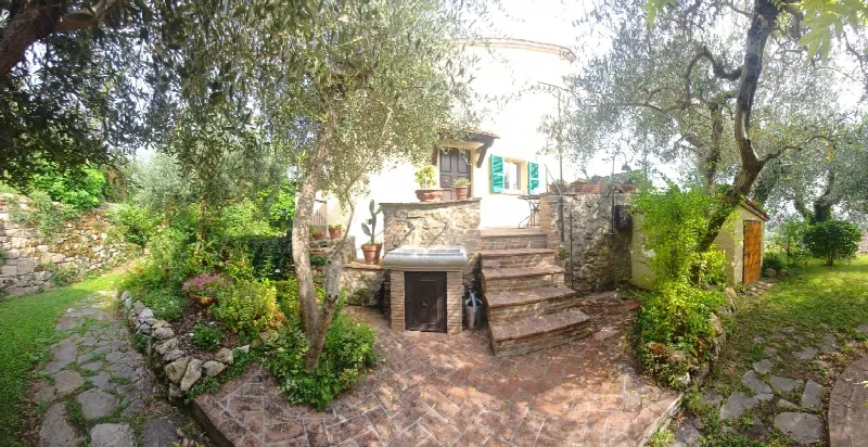 Casa Indipendente in vendita a Cetona - foto 1