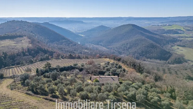 Rustico/Casale in vendita a Orvieto - foto 2