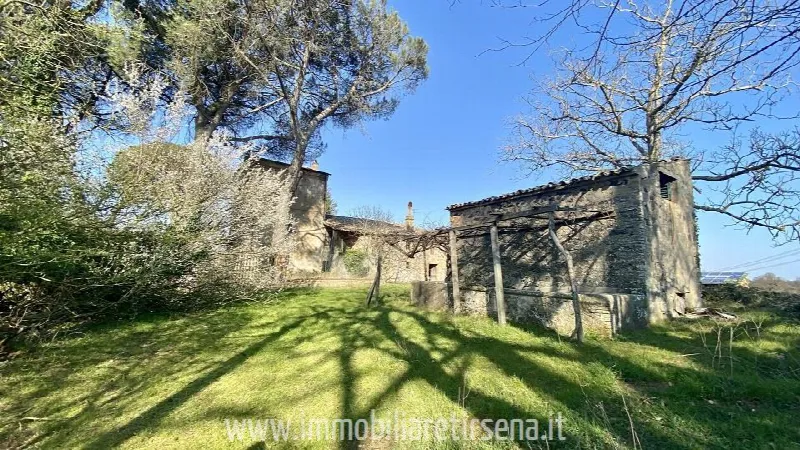 Rustico/Casale in vendita a Orvieto - foto 1