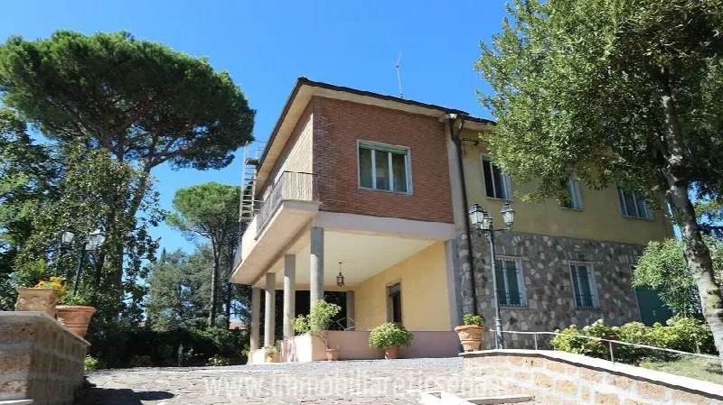 Villa in vendita a Castel Viscardo - foto 1