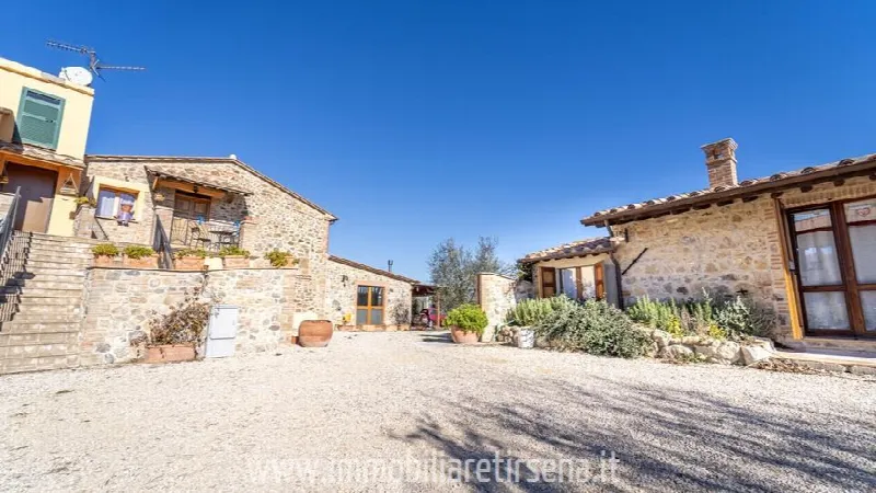 Rustico/Casale in vendita a Fabro - foto 4