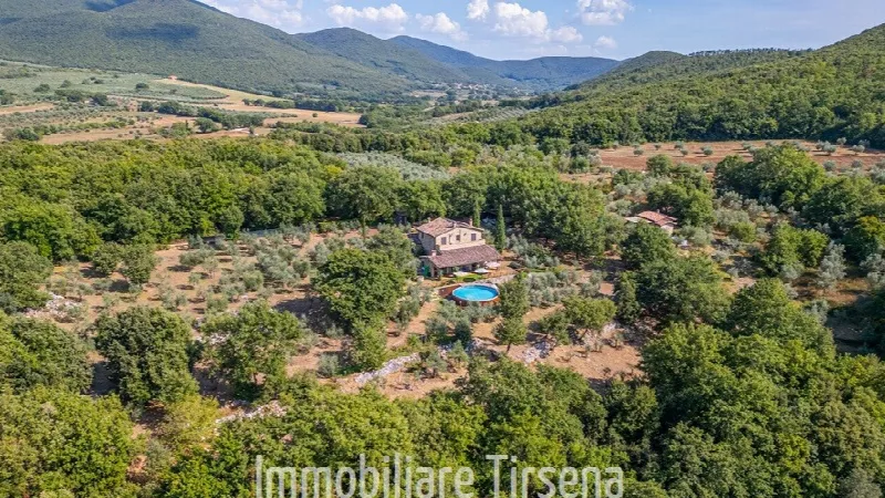 Rustico/Casale in vendita a Orvieto - foto 2