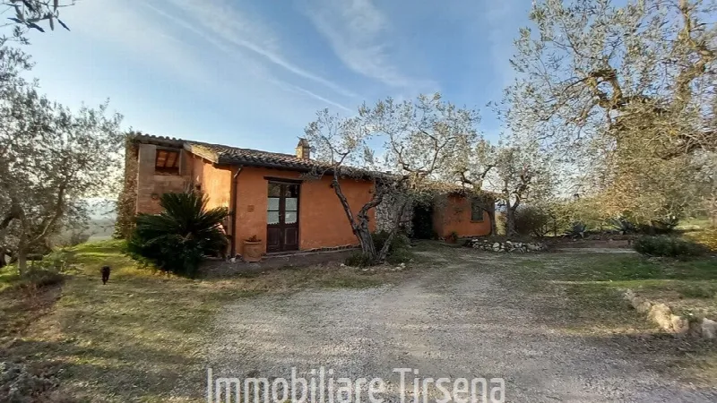 Rustico/Casale in vendita a Orvieto - foto 2