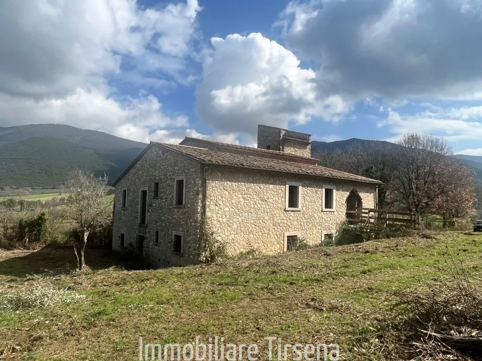 Rustico/Casale in vendita a Orvieto - foto 2