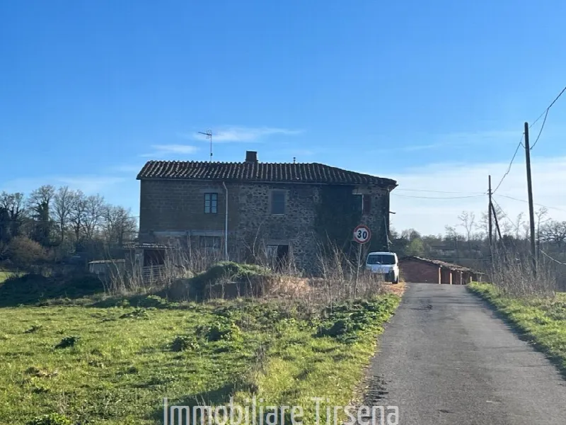 Rustico/Casale in vendita a Acquapendente - foto 3