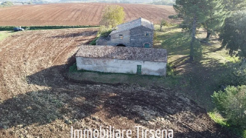 Rustico/Casale in vendita a Orvieto - foto 2