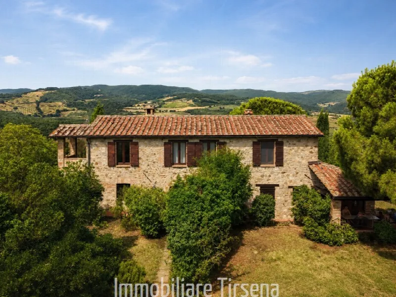 Rustico/Casale in vendita a Fabro - foto 4