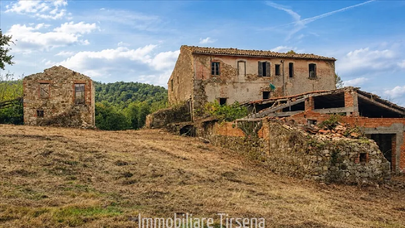 Rustico/Casale in vendita a Fabro - foto 4