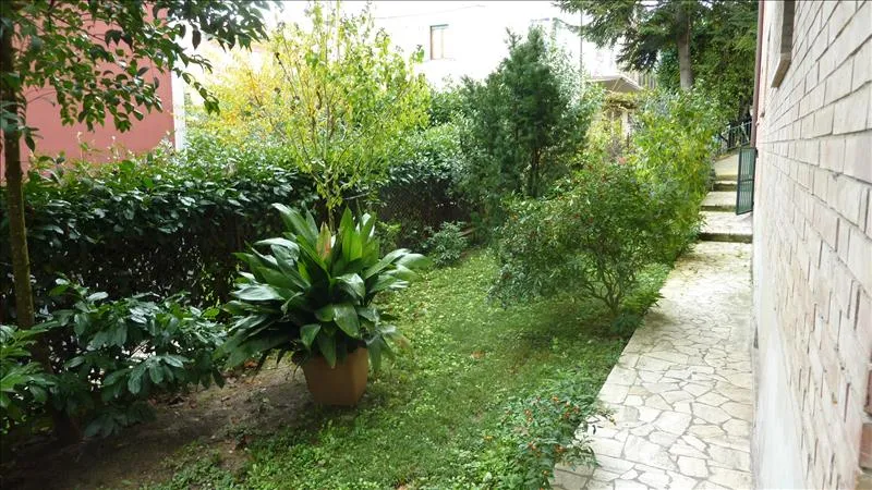 Appartamento in vendita a Siena, Scacciapensieri, Le Tolfe, Monteliscai - foto 2