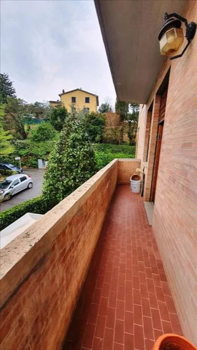 Appartamento in vendita a Siena, Scacciape... - foto 2
