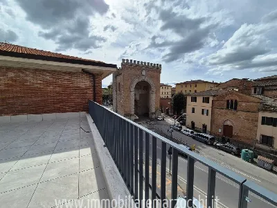 Appartamento in vendita a Siena, Fuori por... - foto 3