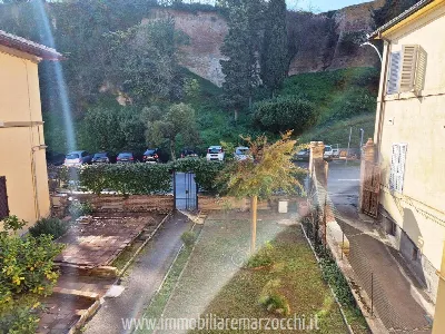 Appartamento in vendita a Siena, Fuori por... - foto 2