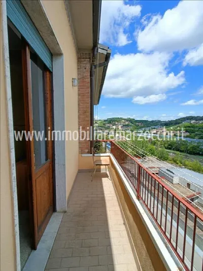 Appartamento in vendita a Siena, Ravaccian... - foto 8