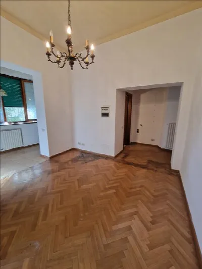 Appartamento in vendita a Castellina in Ch... - foto 2