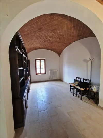 Appartamento in vendita a Siena, Scacciape... - foto 2
