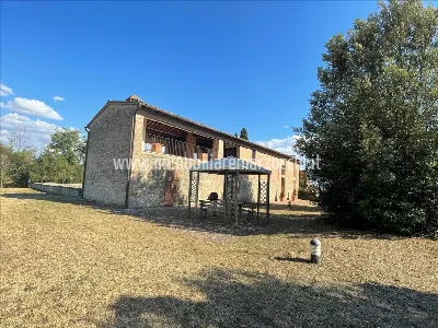 Rustico/Casale in vendita a Siena, Coronci... - foto 1