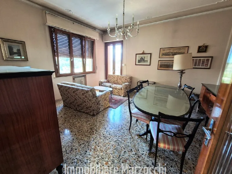 Appartamento in vendita a Siena, Ravacciano, Stazione - foto 1