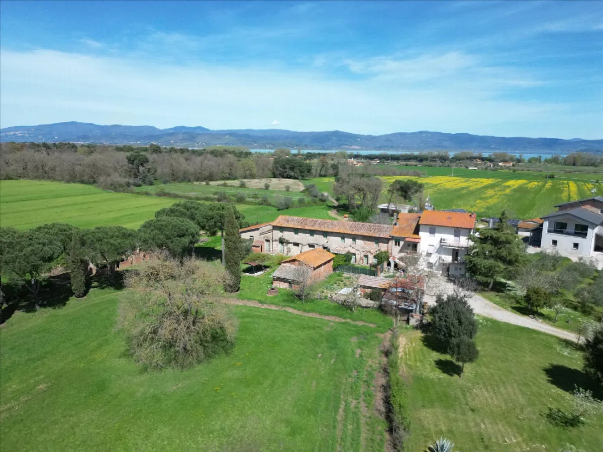 Casa Indipendente in vendita a Castiglione del Lago - foto 3
