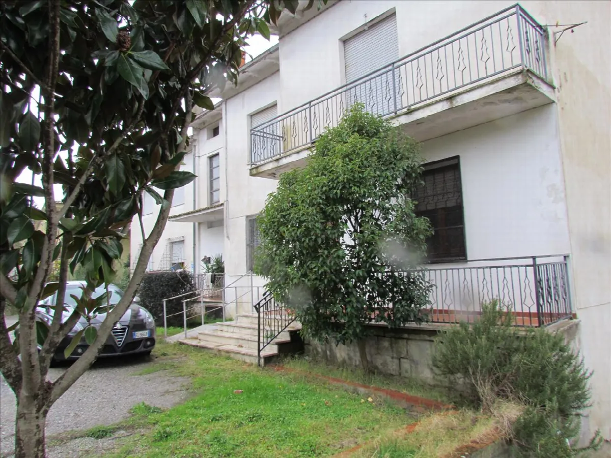 Appartamento in vendita a Castiglione del Lago - foto 2