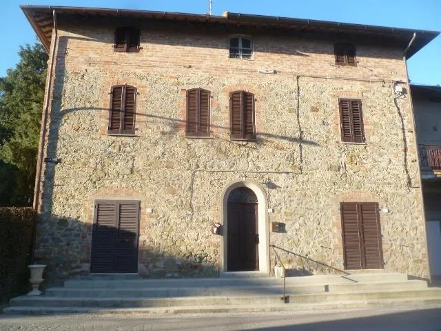 Casa Indipendente in vendita a Castiglione del Lago - foto 1