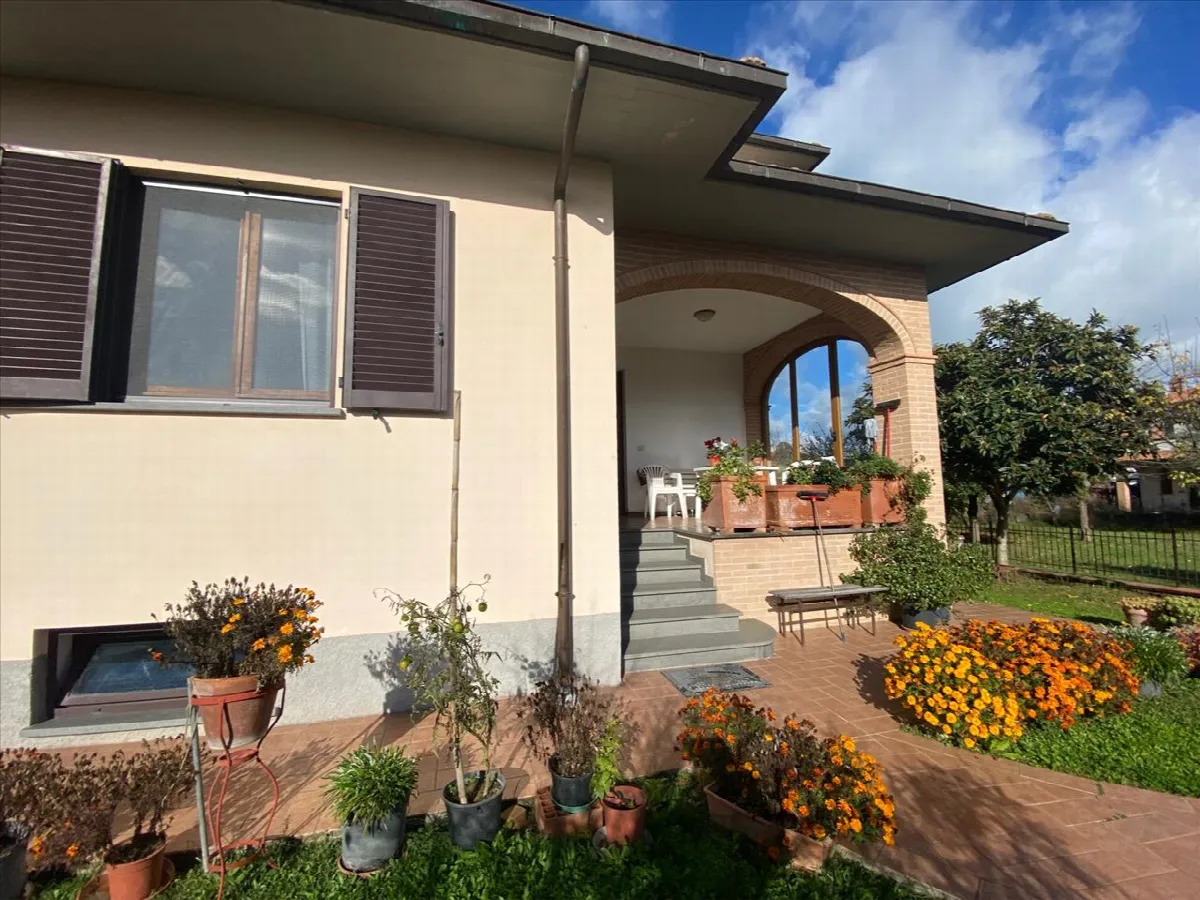 Villa in vendita a Castiglione del Lago - foto 2