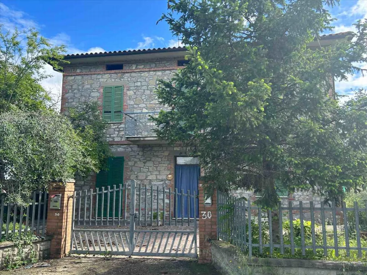 Casa Indipendente in vendita a Castiglione del Lago - foto 3