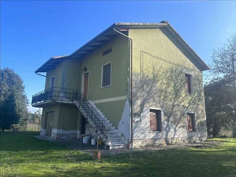 Casa Indipendente in vendita a Castiglione del Lago - foto 1