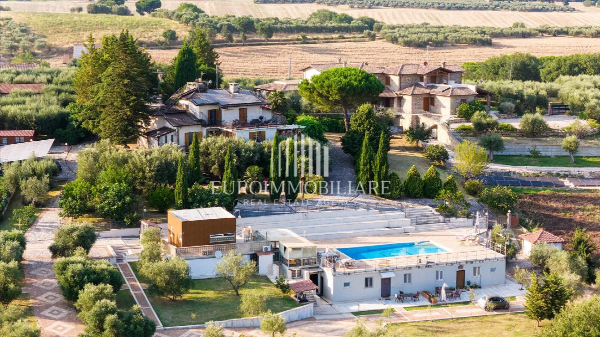 Villa in vendita a Castiglione del Lago - foto 3