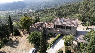 Rustico/Casale in vendita a Passignano sul... - foto 1