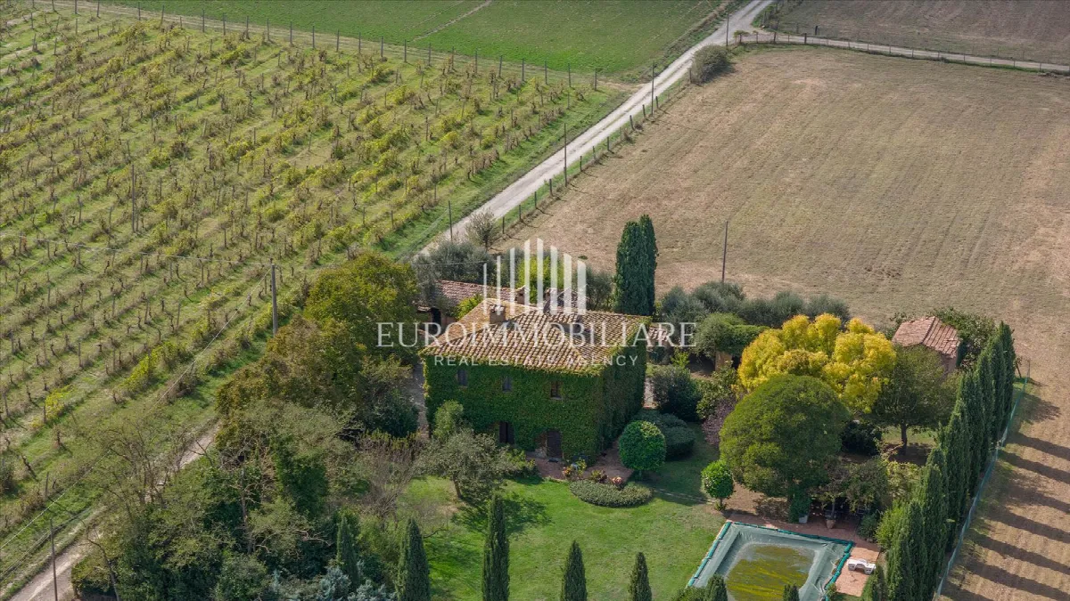Rustico/Casale in vendita a Castiglione del Lago - foto 4