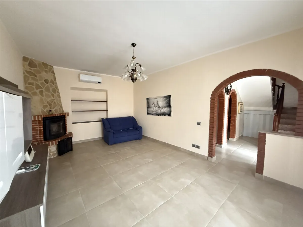 Casa Indipendente in vendita a Castiglione del Lago - foto 4