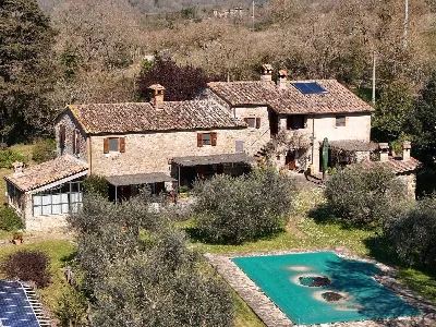Rustico/Casale in vendita a Passignano sul... - foto 4