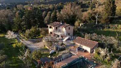 Villa a Passignano sul Trasimeno