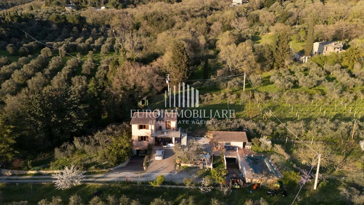 Villa in vendita a Passignano sul Trasimeno - foto 4