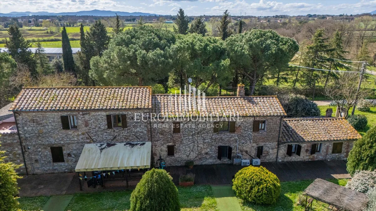 Rustico/Casale in vendita a Castiglione del Lago - foto 2