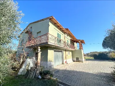Rustico/Casale in vendita a Castiglione de... - foto 2