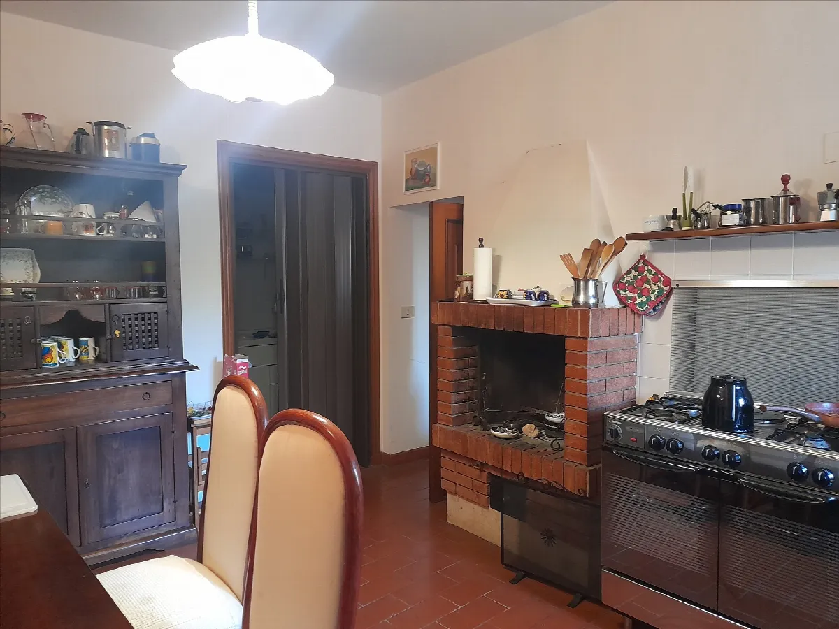 Casa Indipendente in vendita a Tuoro sul Trasimeno - foto 4