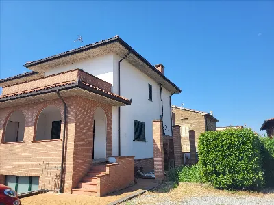 Appartamento in vendita a Castiglione del ... - foto 2
