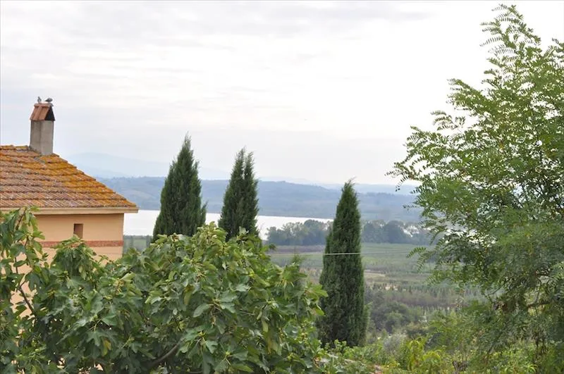 Casa Indipendente in vendita a Castiglione del Lago - foto 1