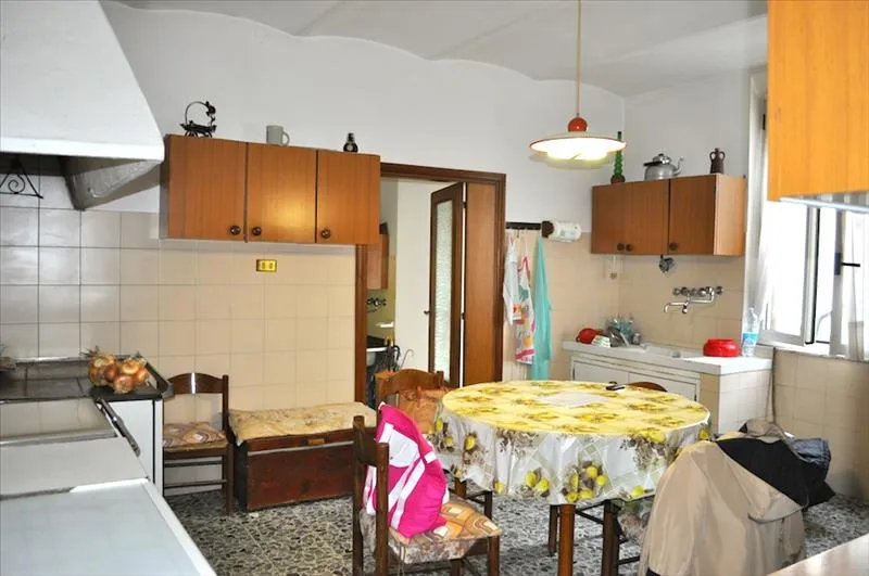 Casa Indipendente in vendita a Castiglione del Lago - foto 3