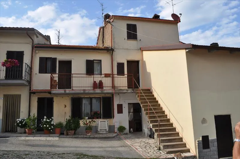 Casa Indipendente in vendita a Castiglione del Lago - foto 1