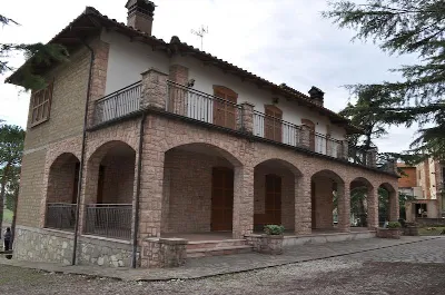Villa in vendita a Castiglione del Lago - foto 1