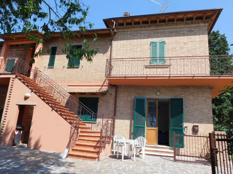 Casa Indipendente in vendita a Castiglione del Lago - foto 1