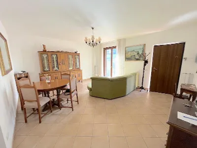 Appartamento in vendita a Castiglione del ... - foto 2