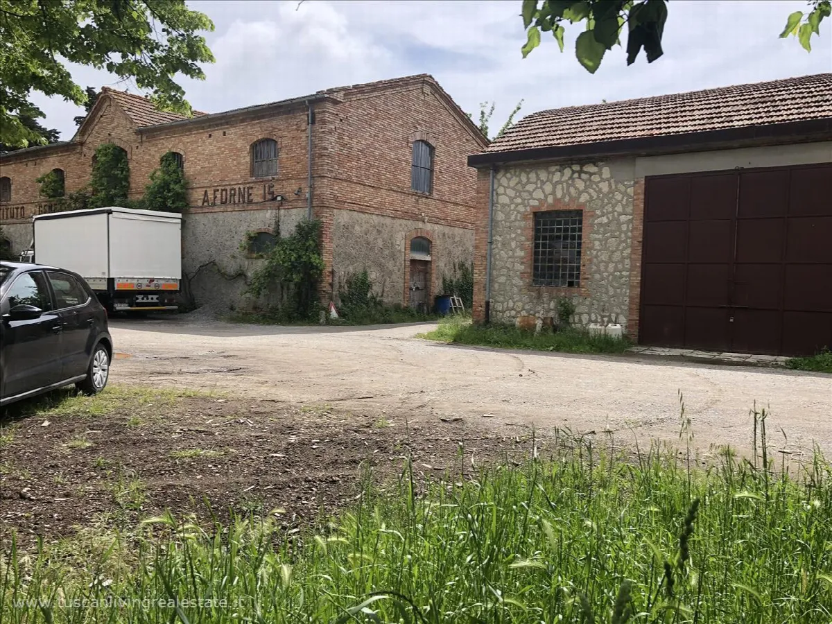 Rustico/Casale in vendita a Sarteano - foto 2