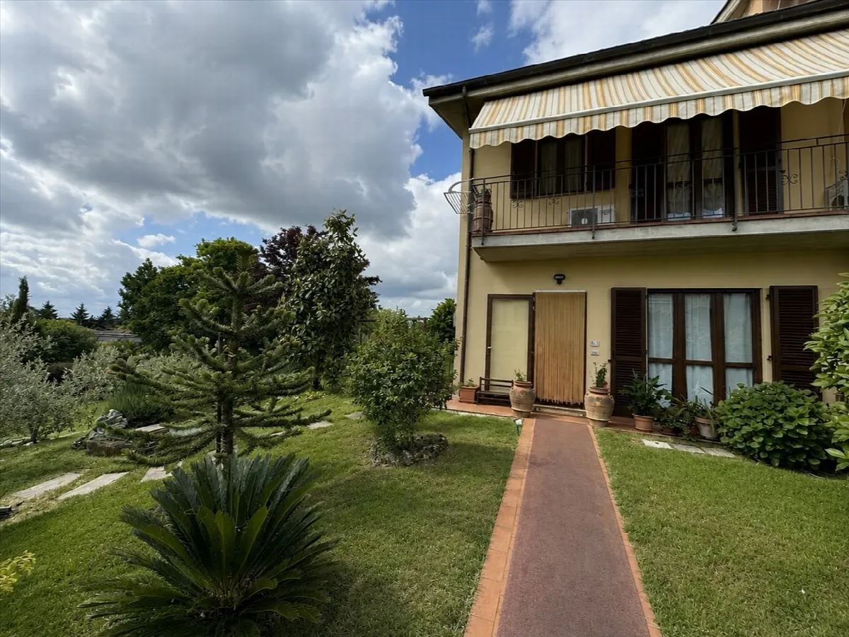 Villetta a schiera in vendita a Sarteano - foto 2