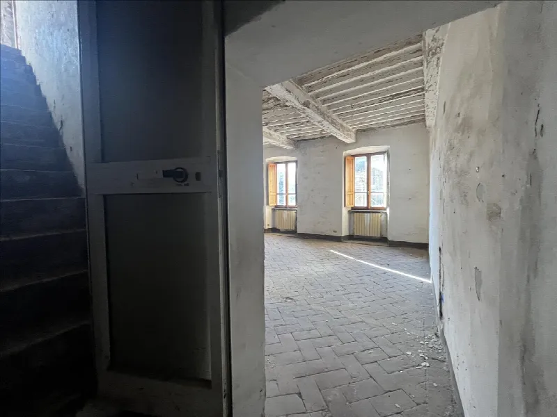 Palazzo/Stabile in vendita a Sarteano - foto 4
