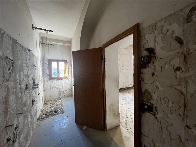 Palazzo/Stabile in vendita a Sarteano - foto 9